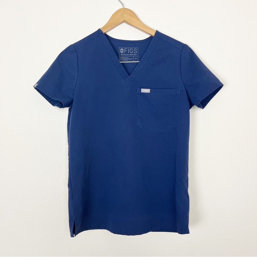 Figs Catarina One Pocket Blue Scrub Top Size XS - Picture 2 of 6